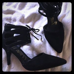Sam&Libby Caged Pumps
